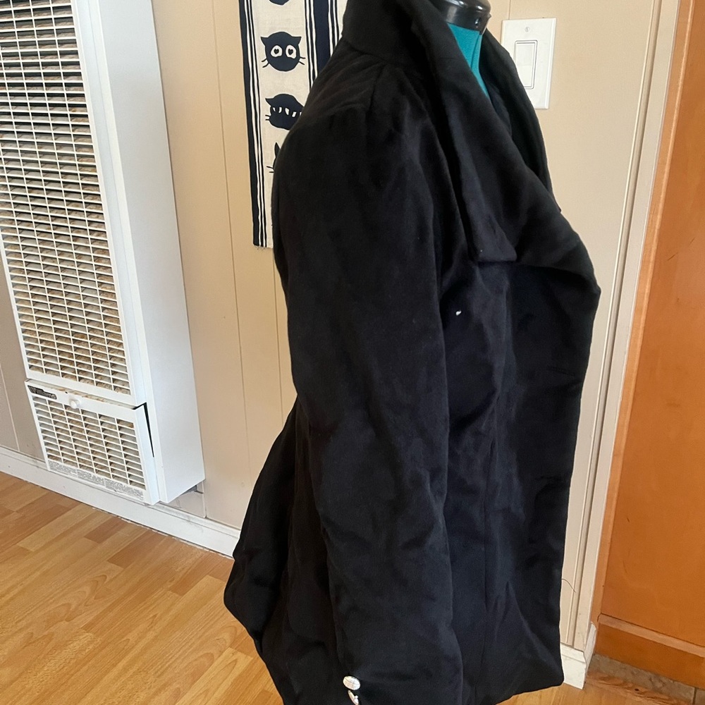 Long Jacket - Picture 2 of 4
